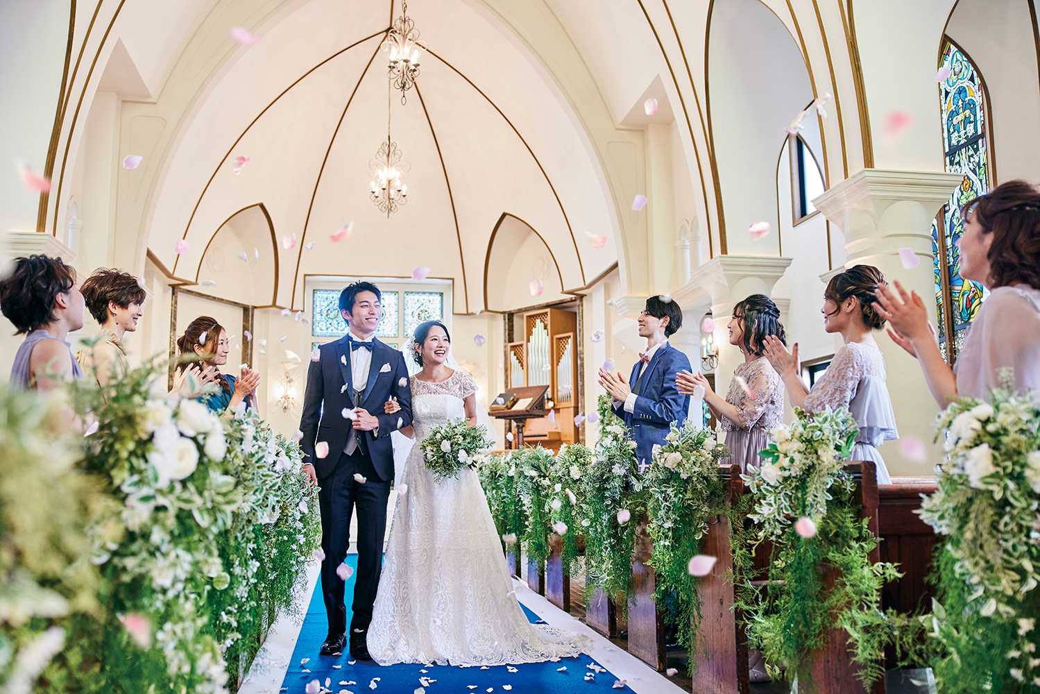 株式会社 イヤタカは、こんな会社です!